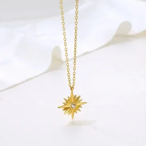 North Star Necklace Gold